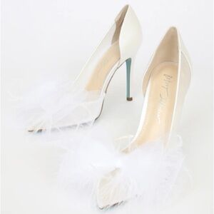 Betsey Johnson Tulle Susan 2 Bow Pump In Ivory Pointed Toe Heels